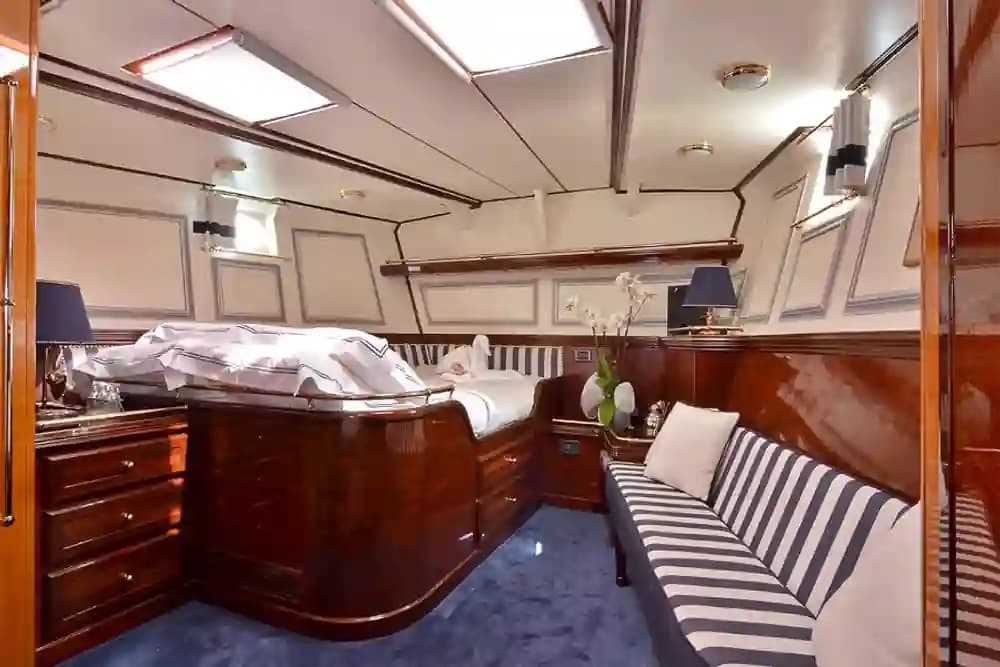 1988 Brooke Marine BM30 a la venta en Athens, GR Cutter 5