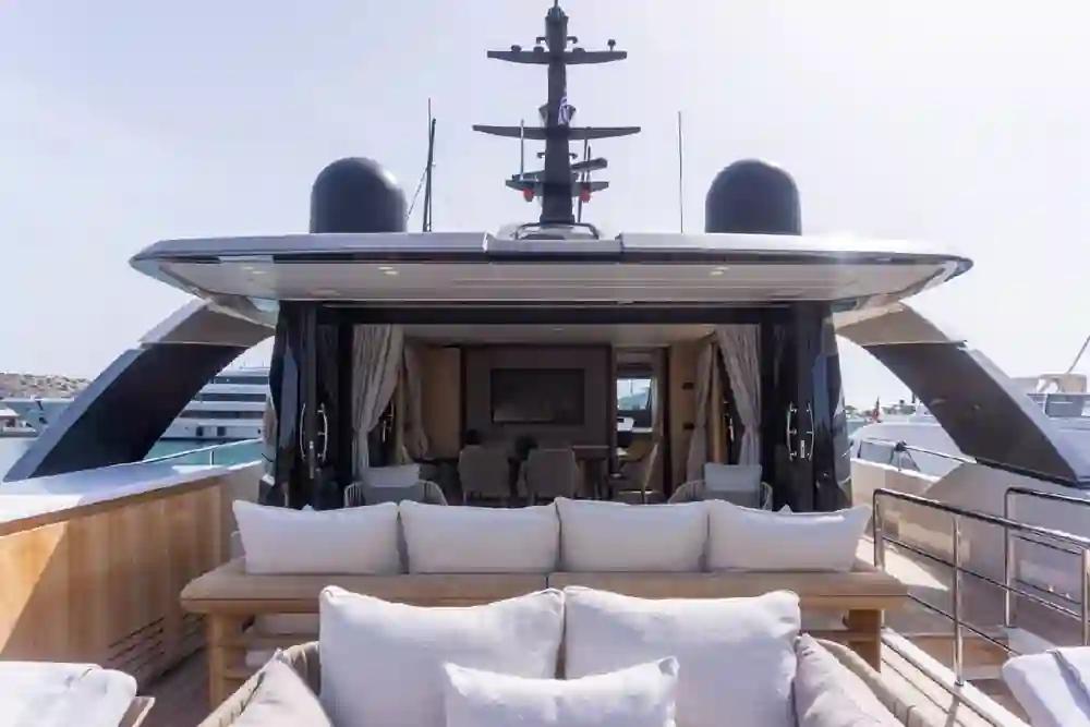 Sanlorenzo SD96 te koop