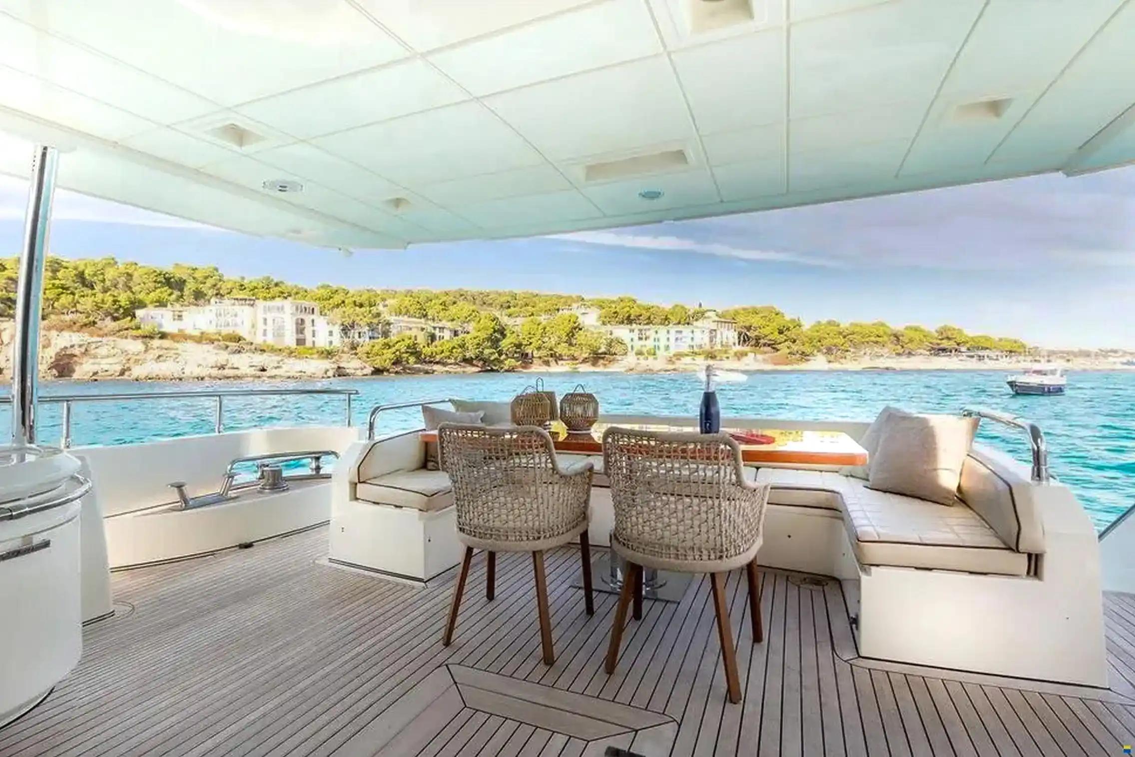 Azimut 75 Fly For Sale