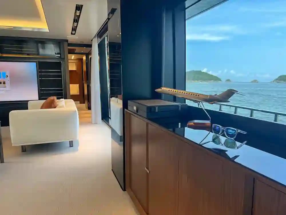 2024 Riva 102' Corsaro Super zum Verkauf in Hong Kong Island, HK Flybridge 5