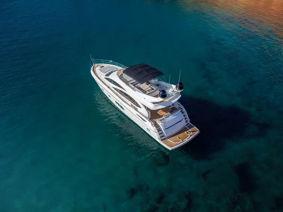 2008 Sunseeker Manhattan 70