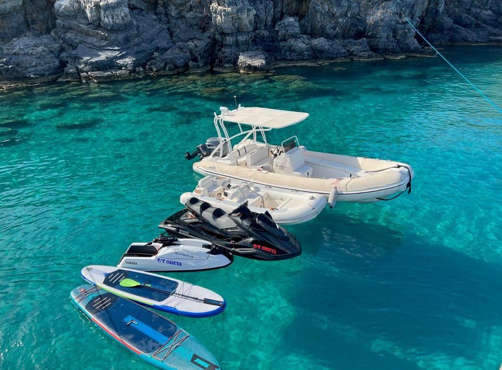 Princess Yachts PR82 zum Verkauf