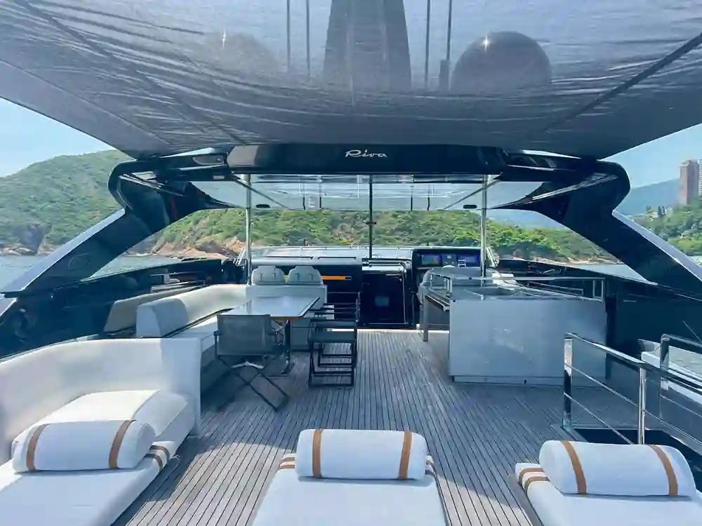 Riva 102' Corsaro Super à vendre