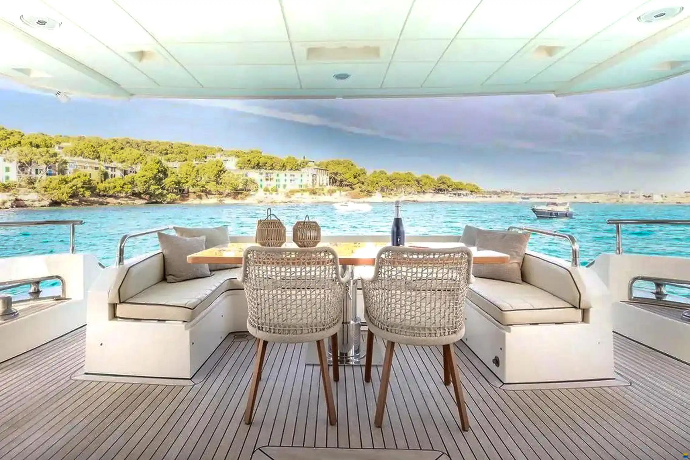 Azimut 75 Fly For Sale