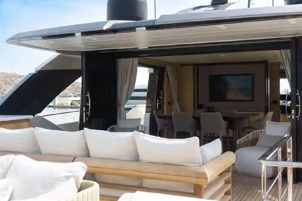 Sanlorenzo SD96 te koop