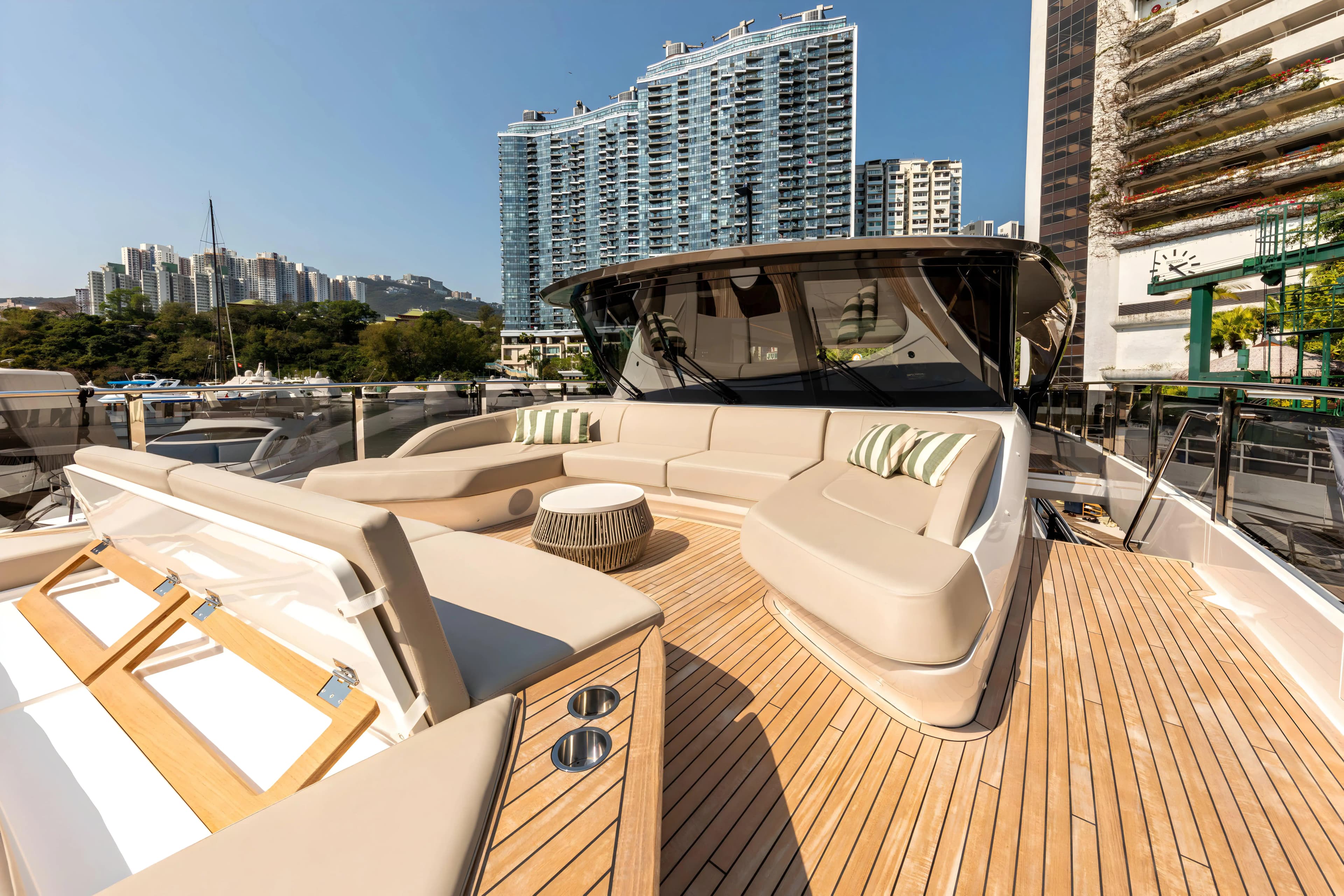 Princess Yachts X95 for Sale