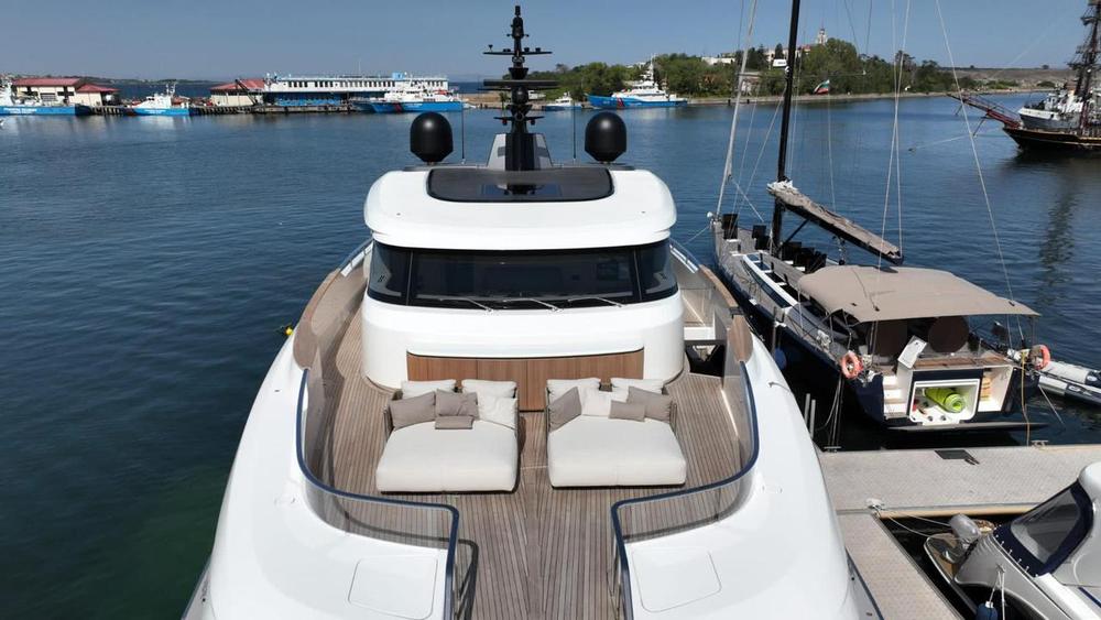 2022 Sanlorenzo SD96