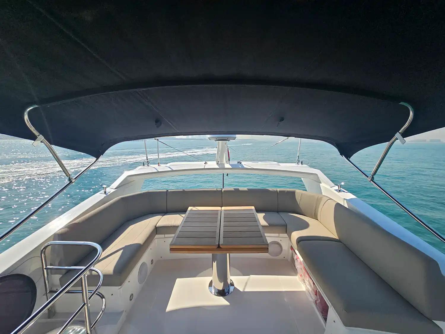 Sunseeker Manhattan 55 te koop