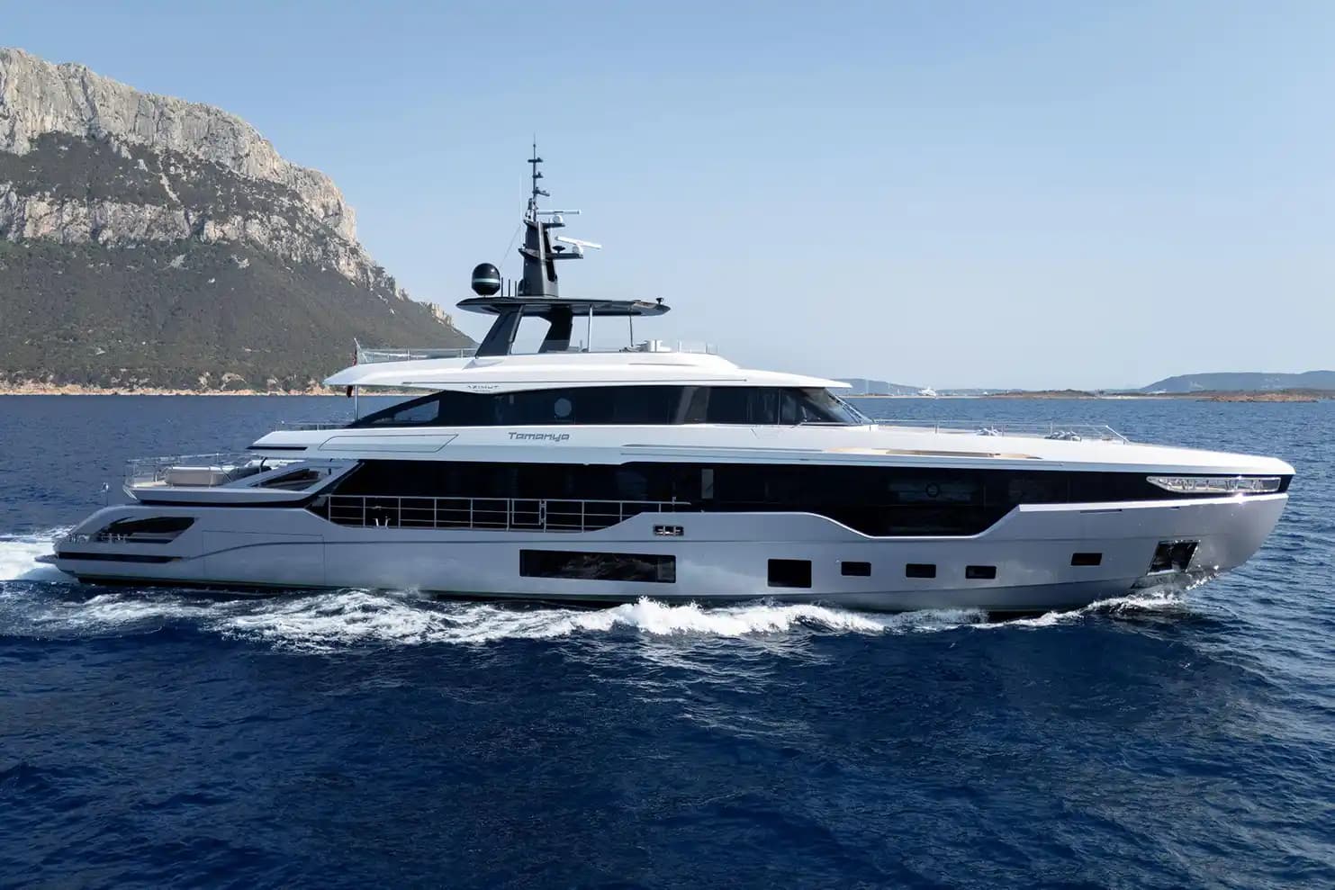 Azimut Grande 38 Metri for Sale