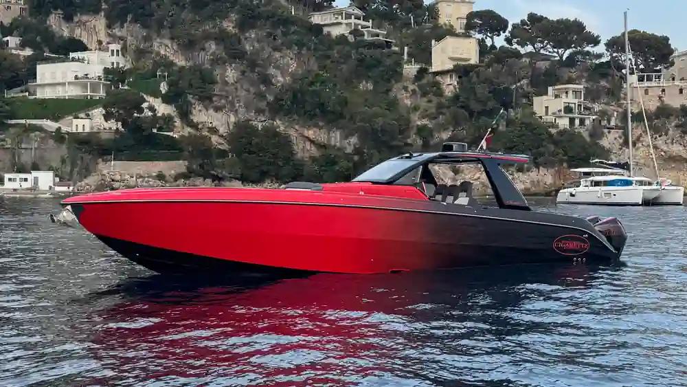 Cigarette Racing 42' Auroris à vendre