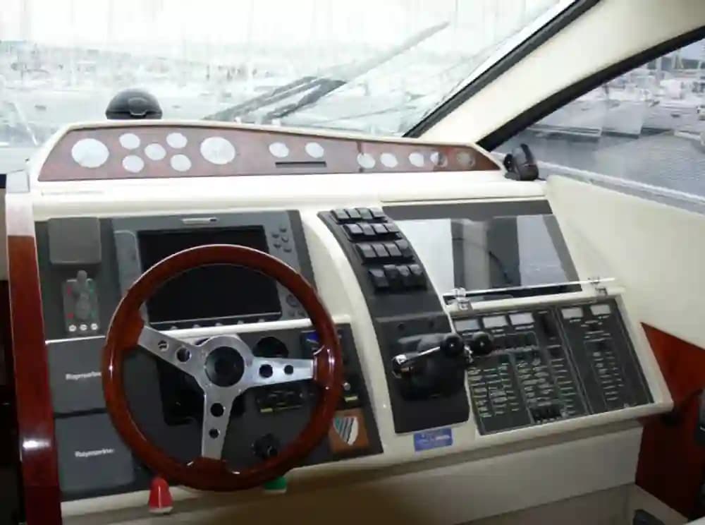 2008 Fairline Phantom 50 a la venta en Frankfurt am Main, DE Motor Yacht 5