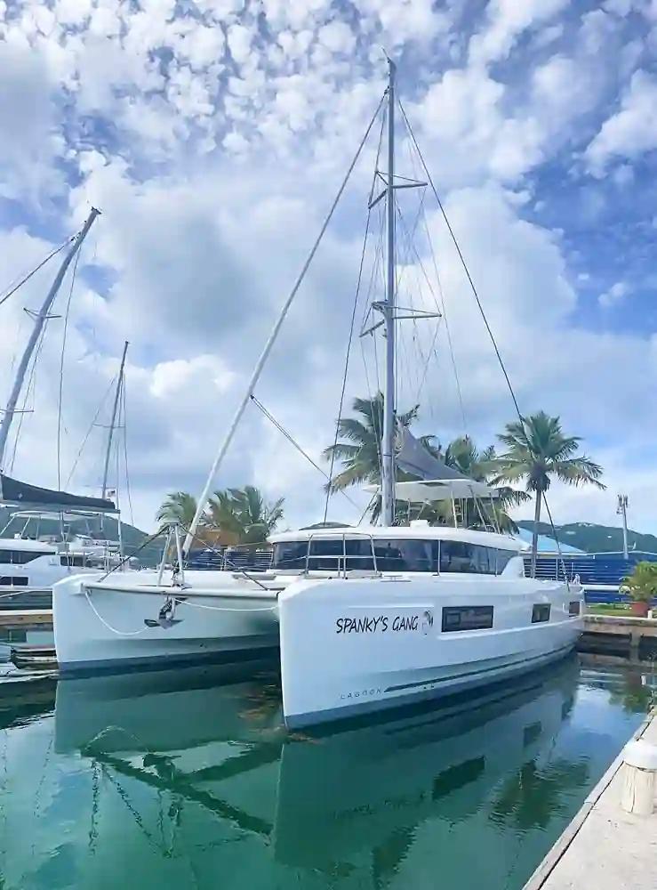 Lagoon 46 in vendita