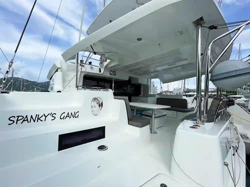 Lagoon 46 in vendita