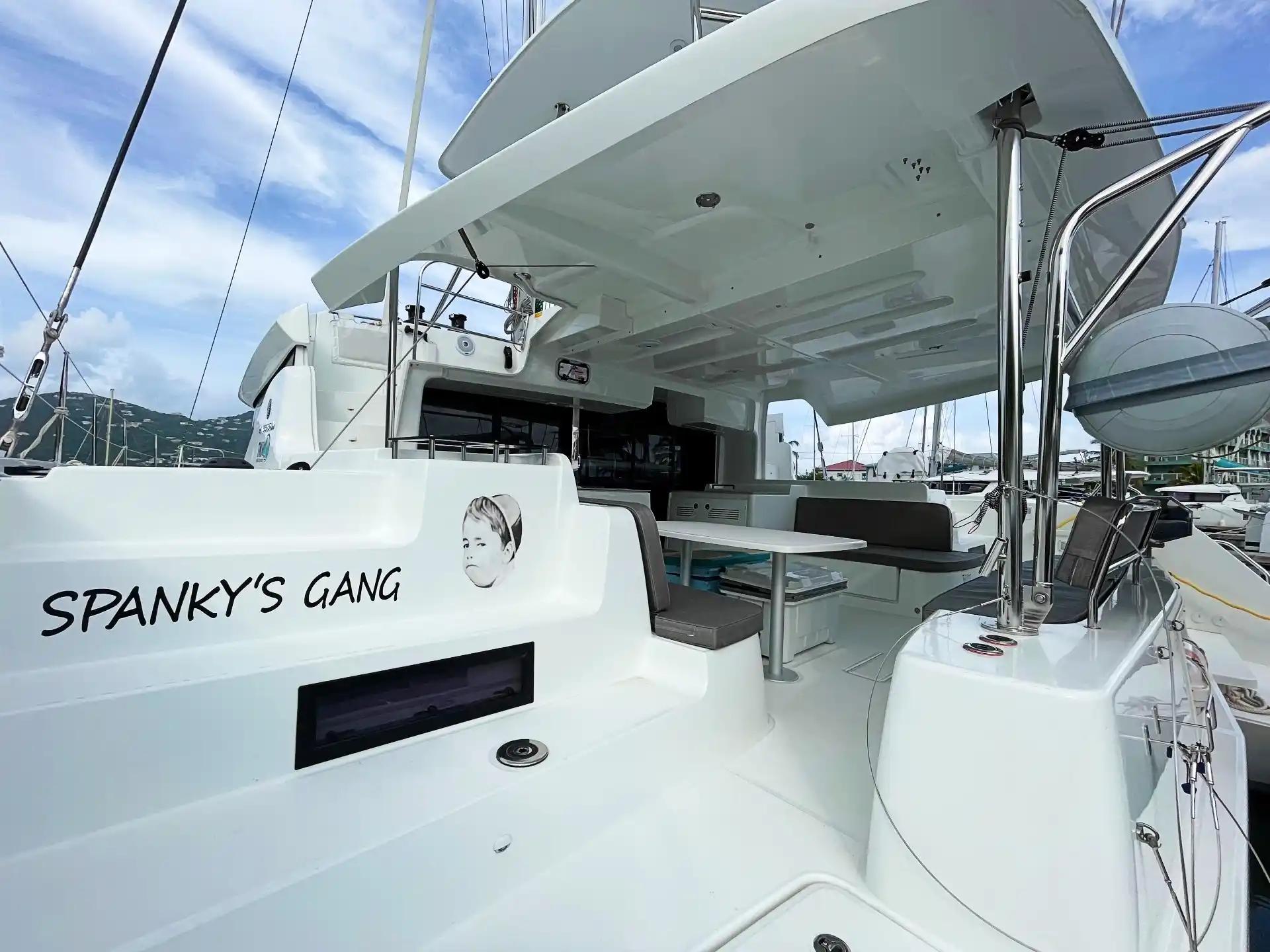 Lagoon 46 in vendita