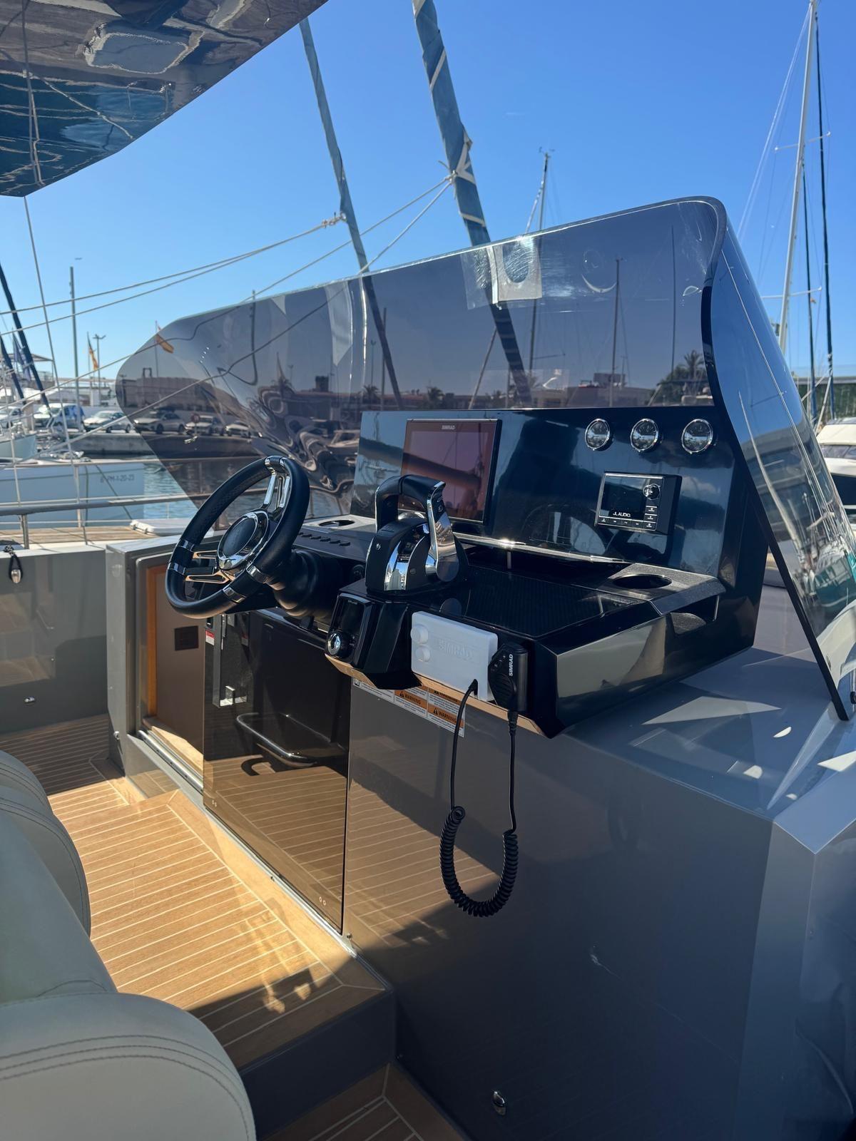 De Antonio Yachts D42 Open For Sale