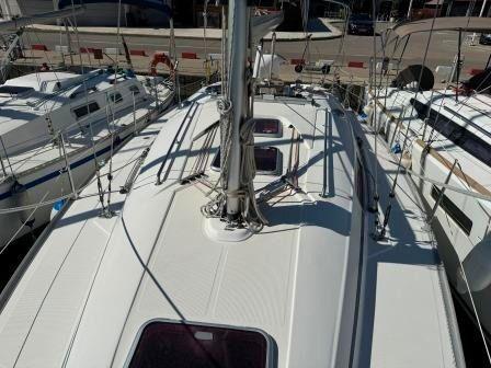 Bavaria Yachts Cruiser 35 For Sale
