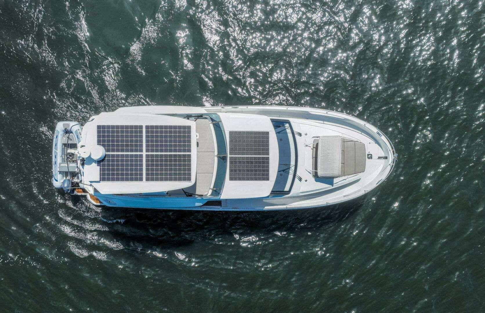 Greenline Yachts 45 Fly zum Verkauf