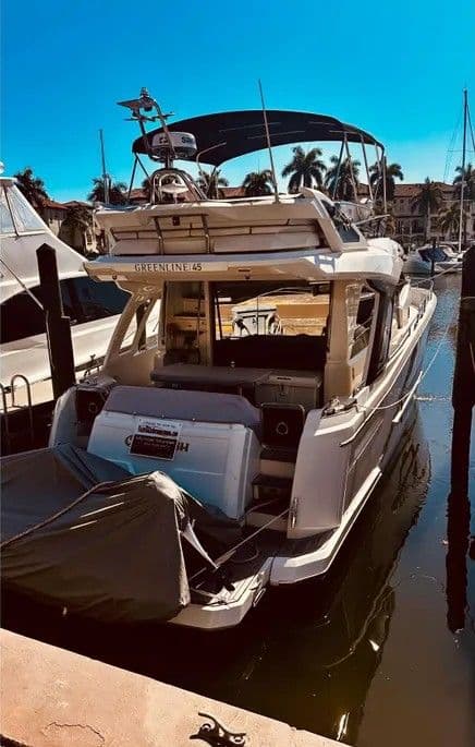 Greenline Yachts 45 Fly zum Verkauf