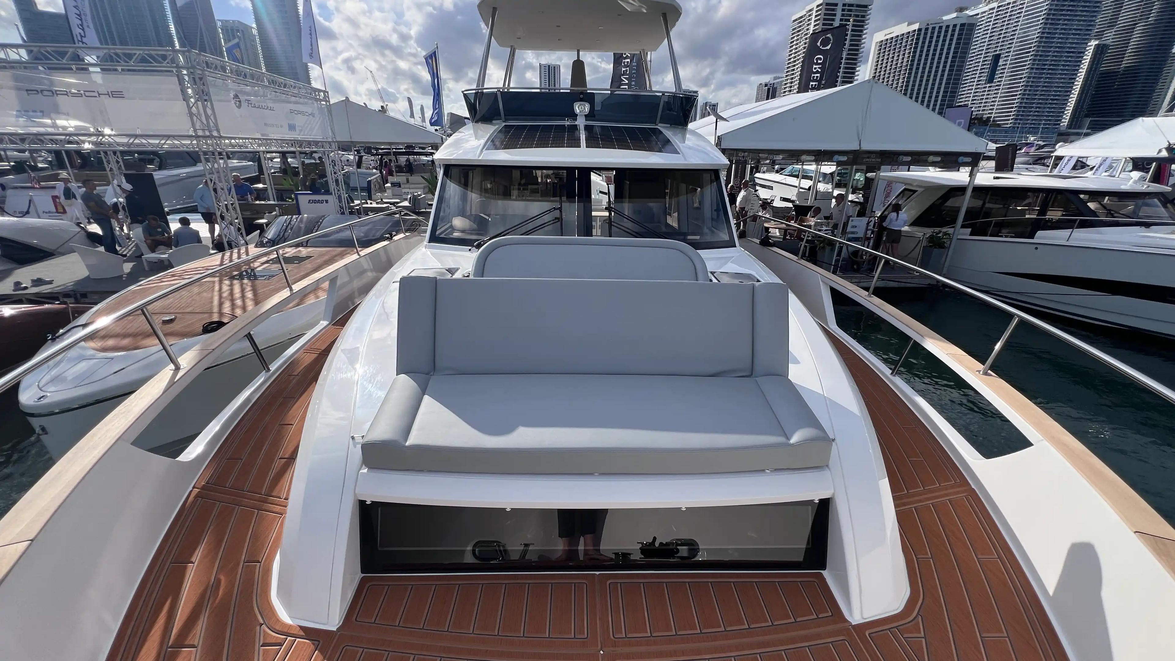 Greenline Yachts 48 Fly For Sale