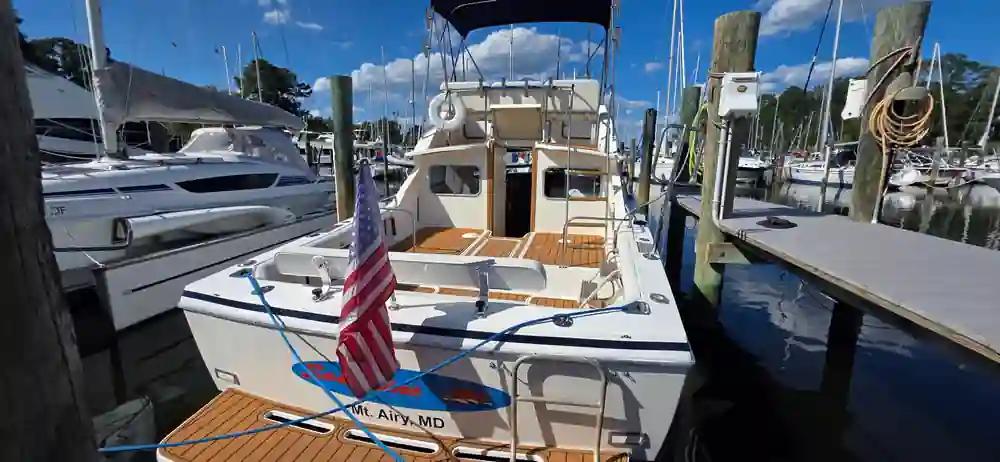 Bertram 28 Flybridge For Sale