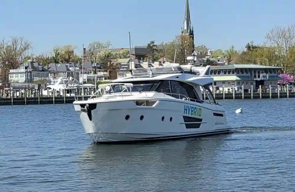 2024 Greenline Yachts 45 Fly Hybrid Sold in Annapolis, Maryland Flybridge 5