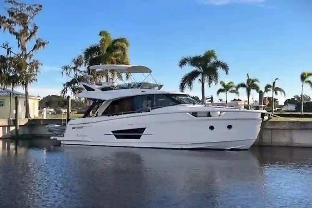 Greenline Yachts 45 Fly for Sale