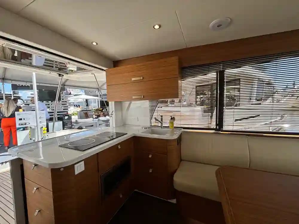 2024 Greenline Yachts 40 Hybrid Sold in Annapolis, Maryland Explorer Yachts 2