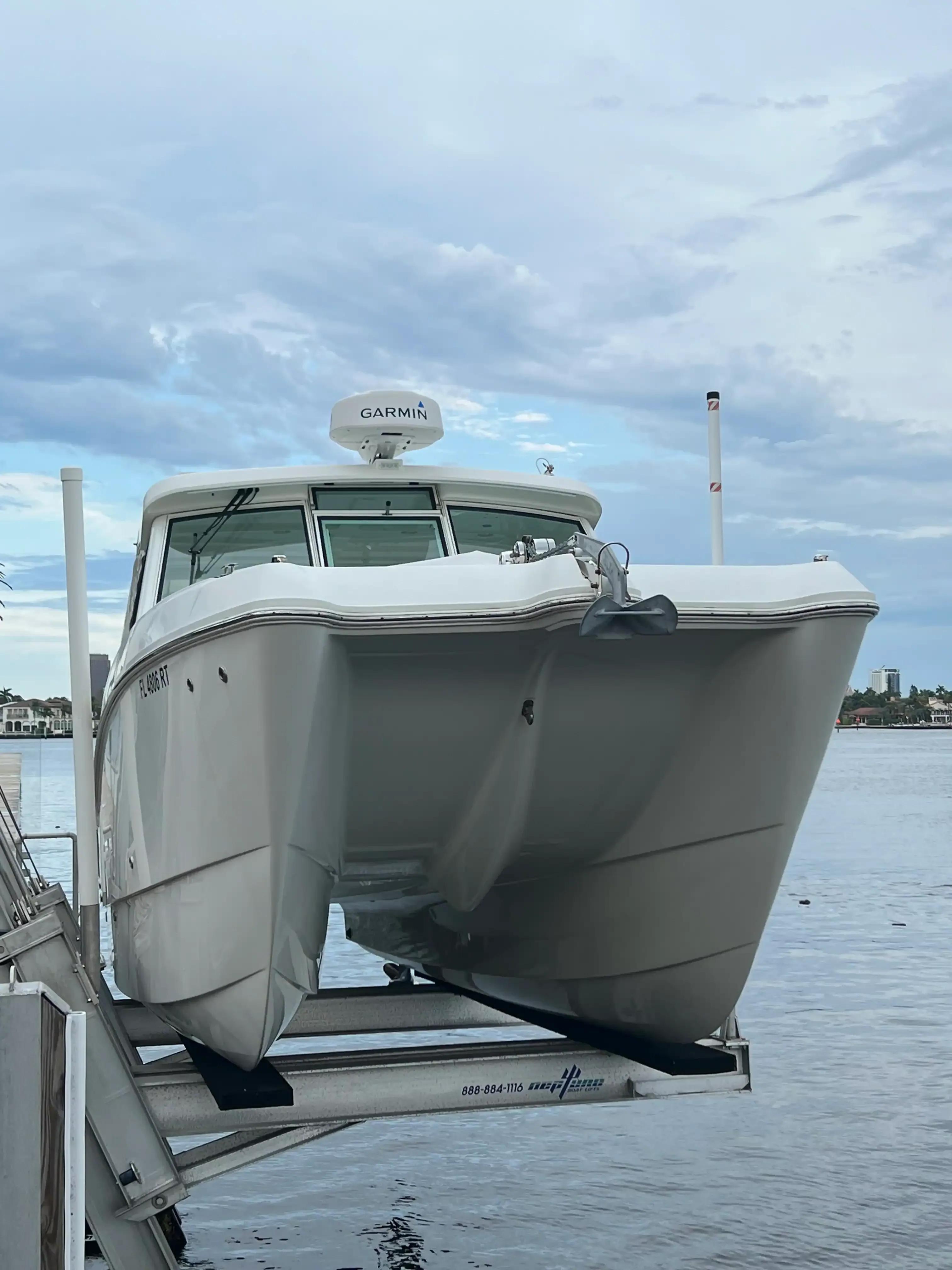 World Cat 320 DC For Sale