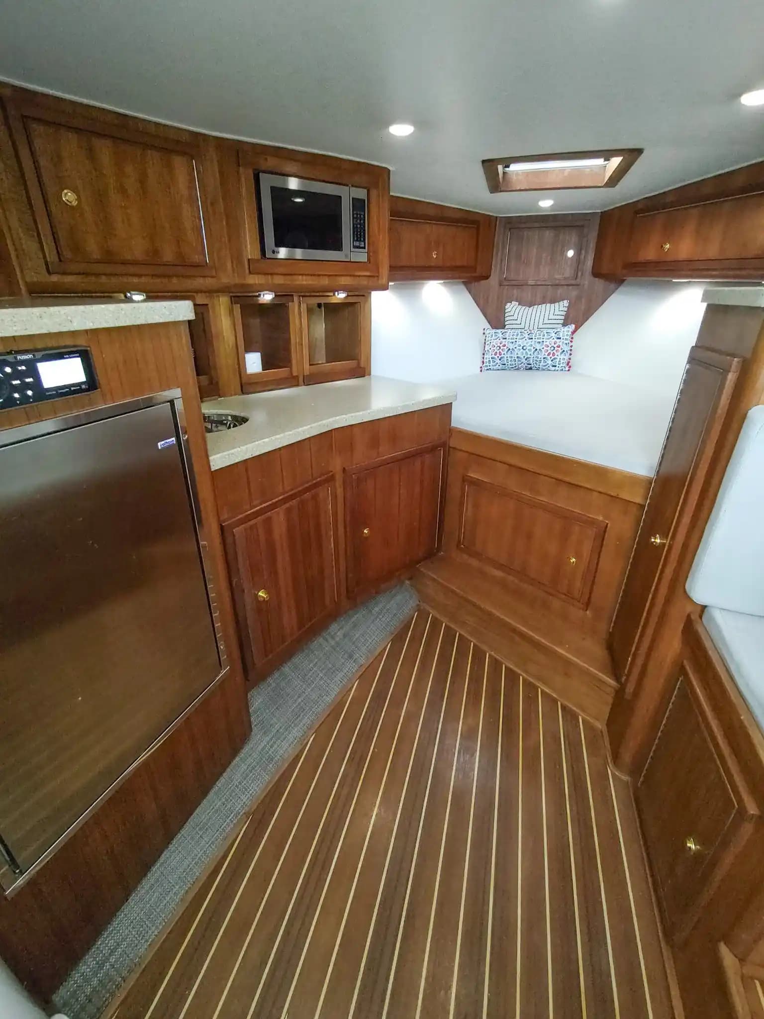 2017 Out Island SeaTek36 Express for Sale in Fort Lauderdale, Florida Center Console 4