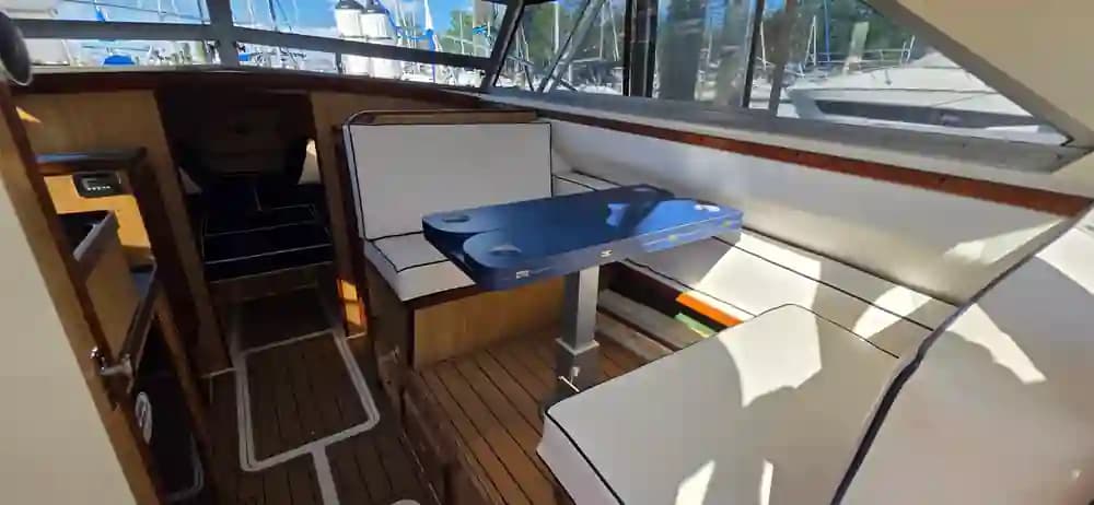 Bertram 28 Flybridge zum Verkauf