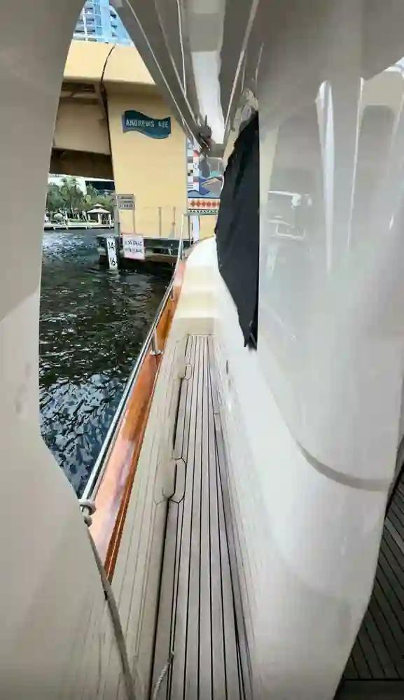 Greenline Yachts 33 Hybrid For Sale