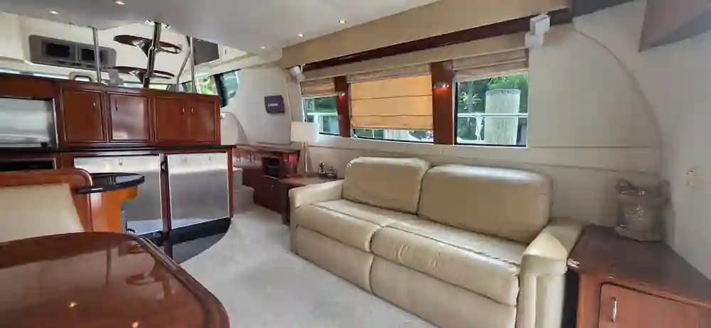 2006 Carver Voyager for Sale in Annapolis, Maryland Motor Yacht 5