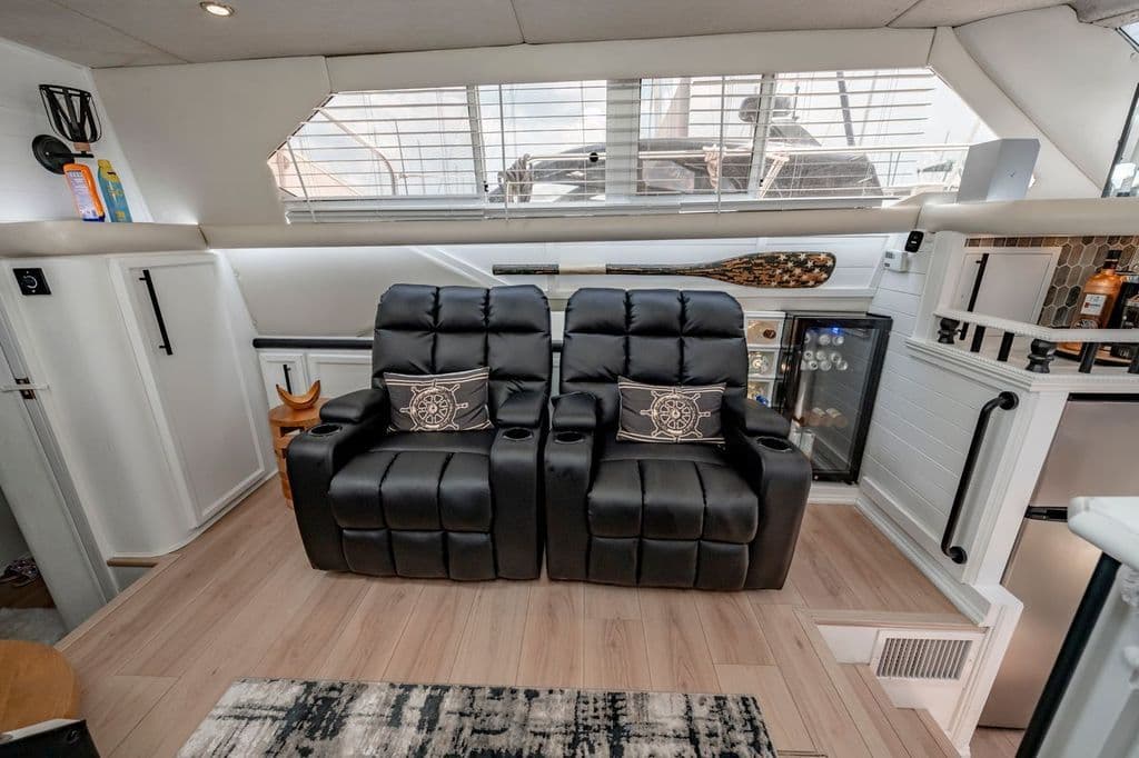 1991 Cruisers Yachts 3850 Aft Cabin for Sale in Chicago, Illinois Aft Cabin 5