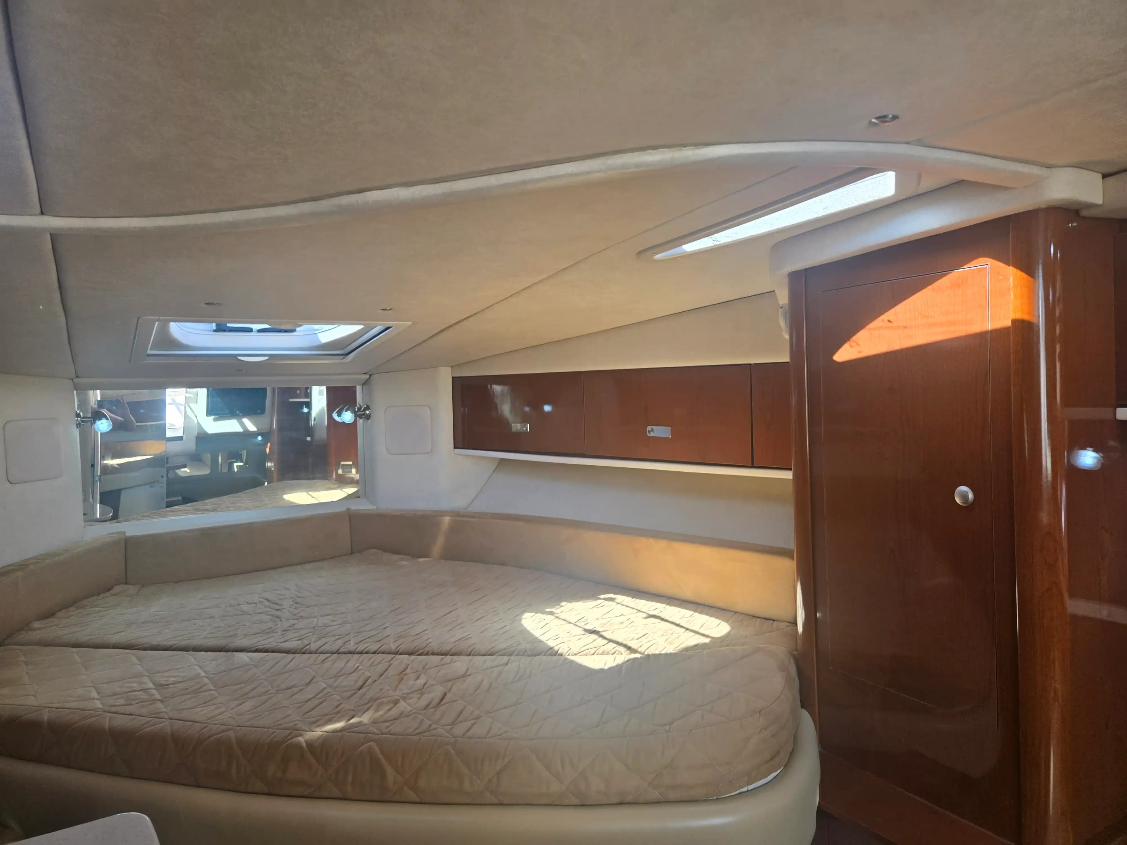 2010 Sea Ray 330 Sundancer for Sale in Cape Coral, Florida Cruiser 3