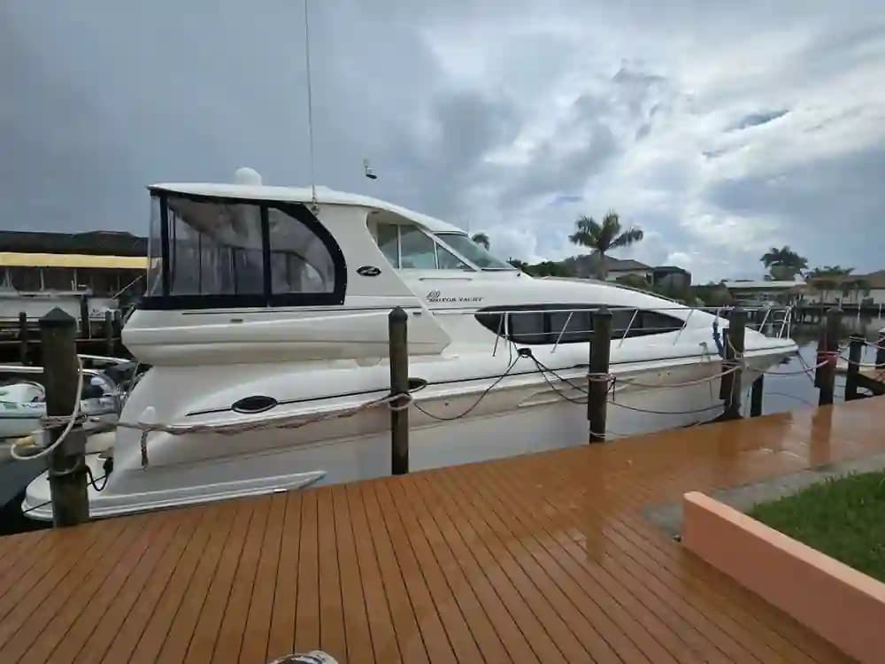 2004 Sea Ray 480 for Sale in Cape Coral, Florida Motor Yacht