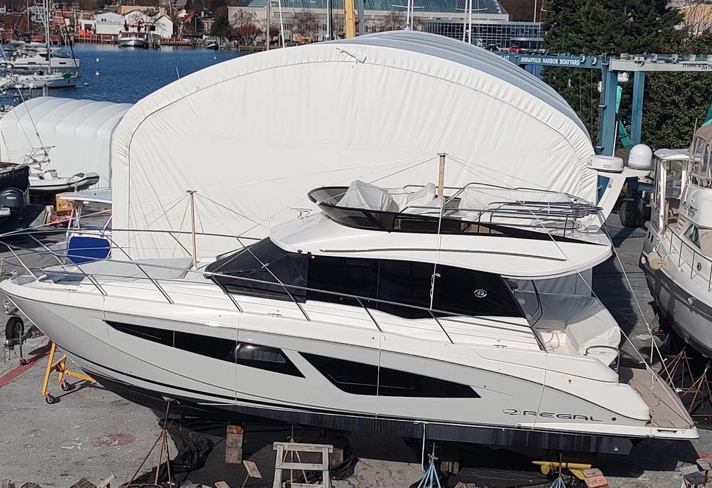 2021 Regal 42 Fly