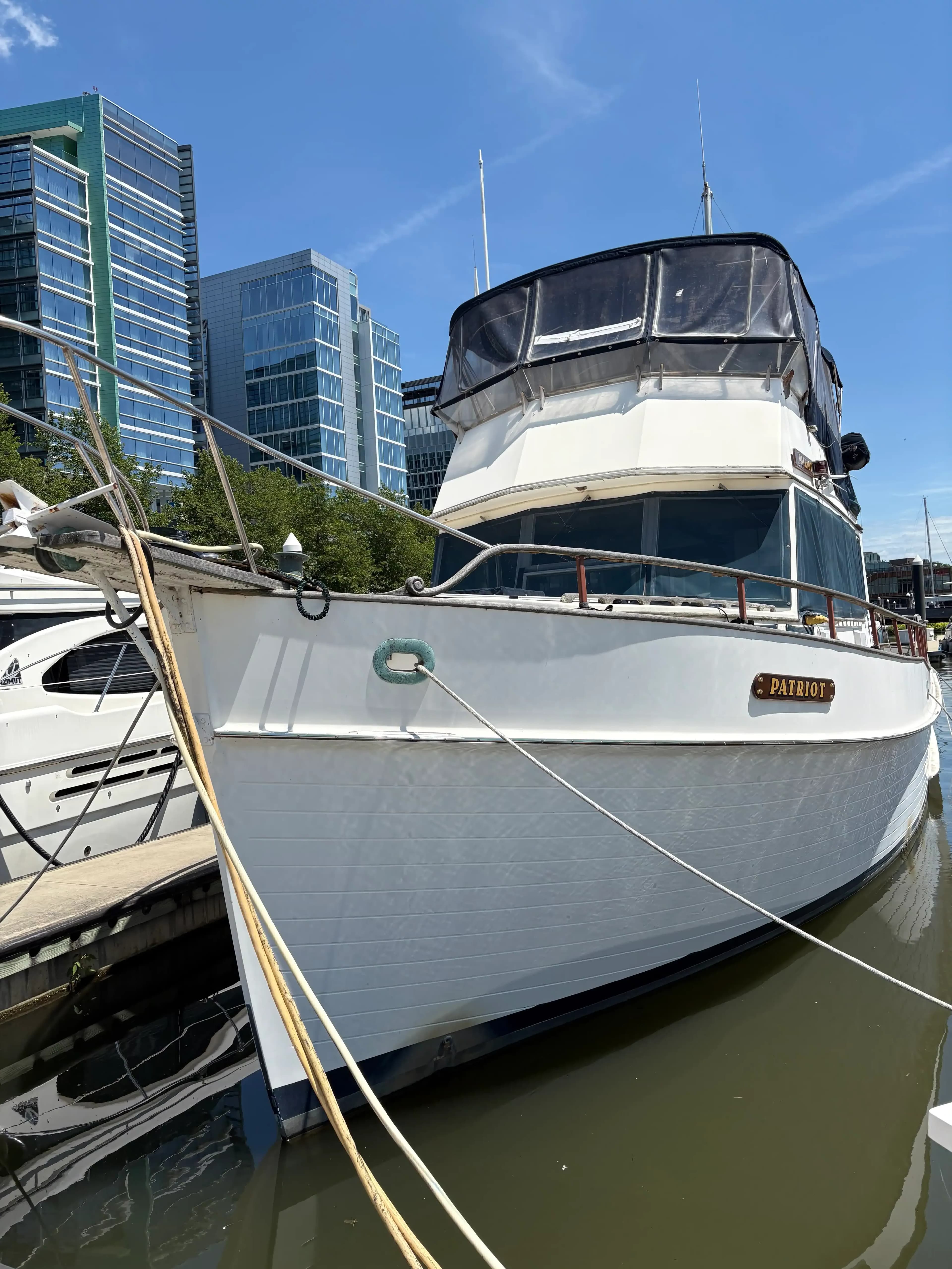1981 Grand Banks Yachts Classic Sold in Washington, District of Columbia Trawler 5
