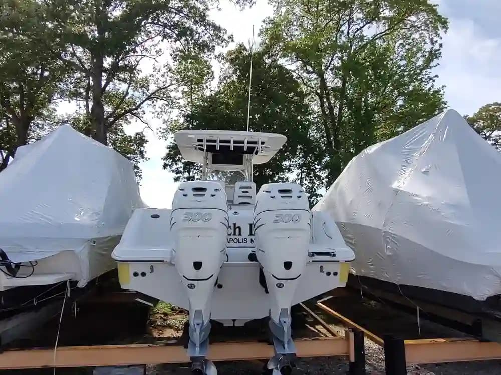 Boston Whaler 320 Outrage a la venta