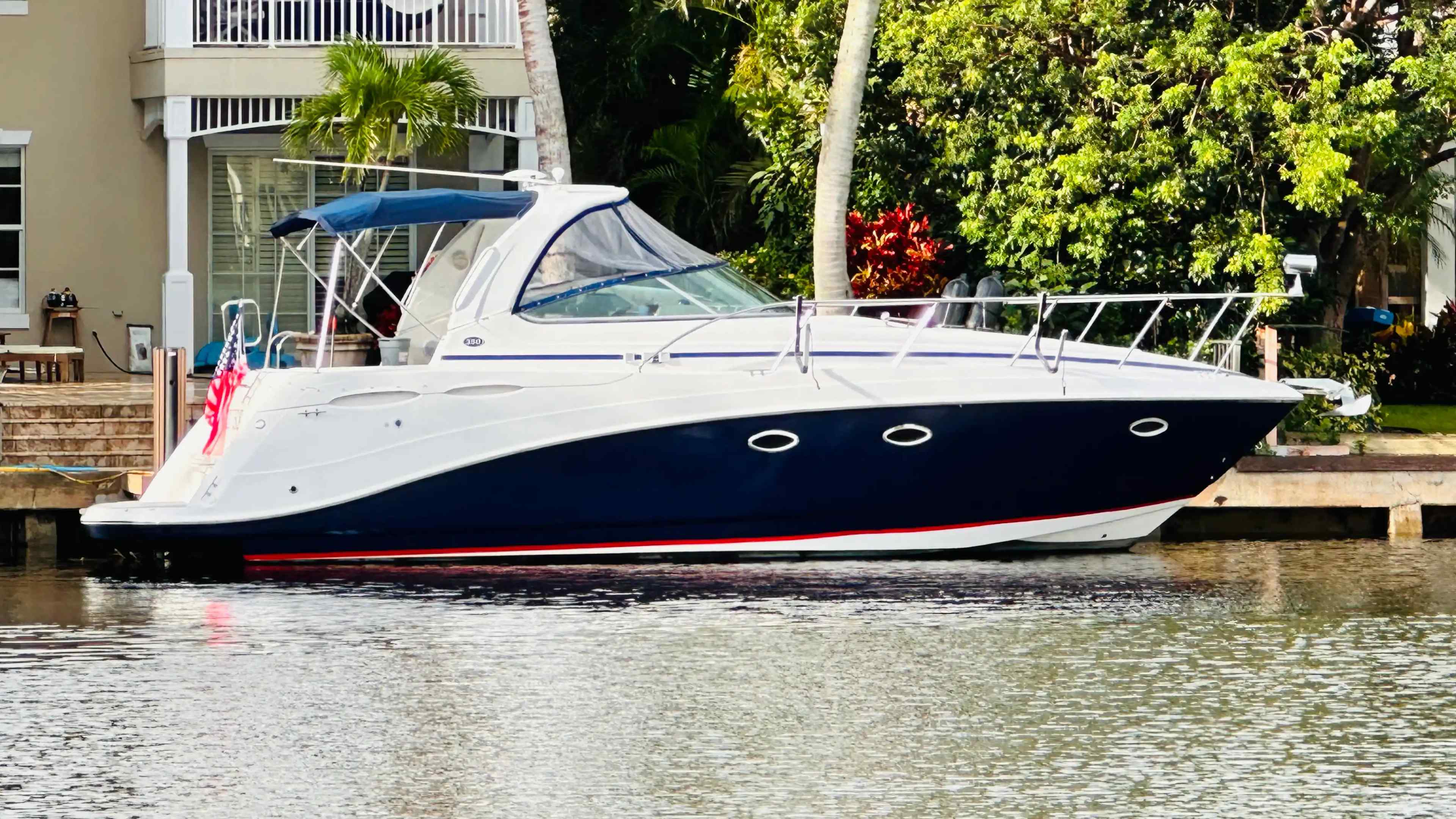 Yacht