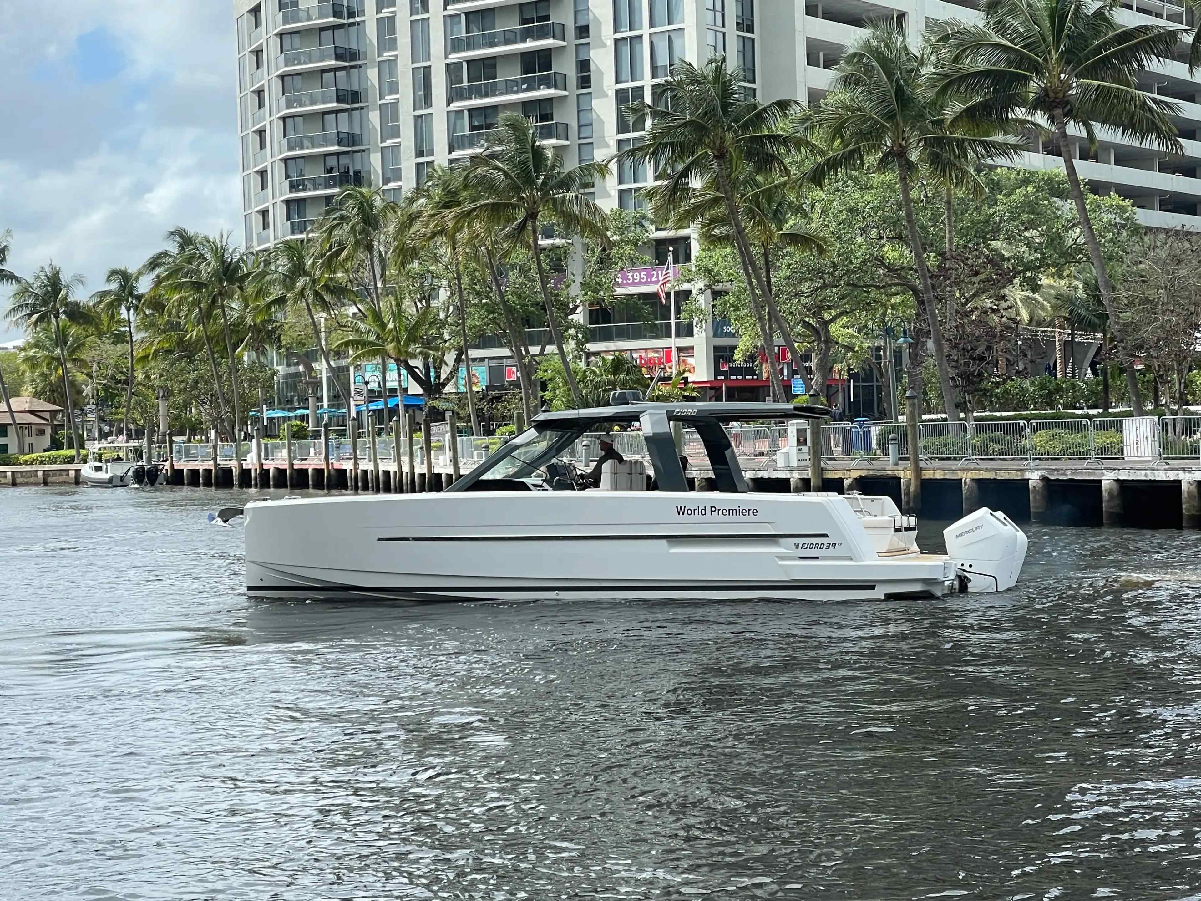 Yacht