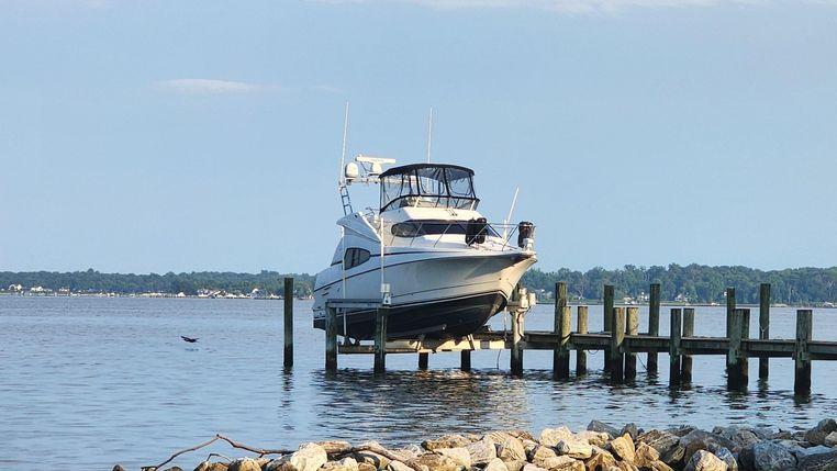 Silverton 330 Sport Bridge For Sale