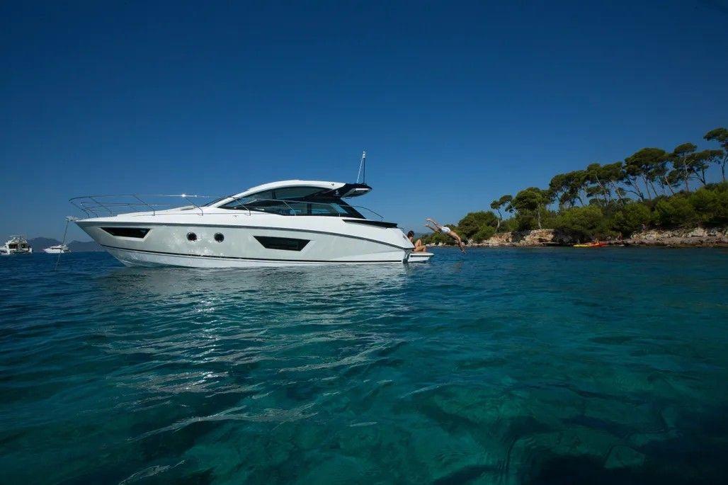 Beneteau Gran Turismo 40 For Sale