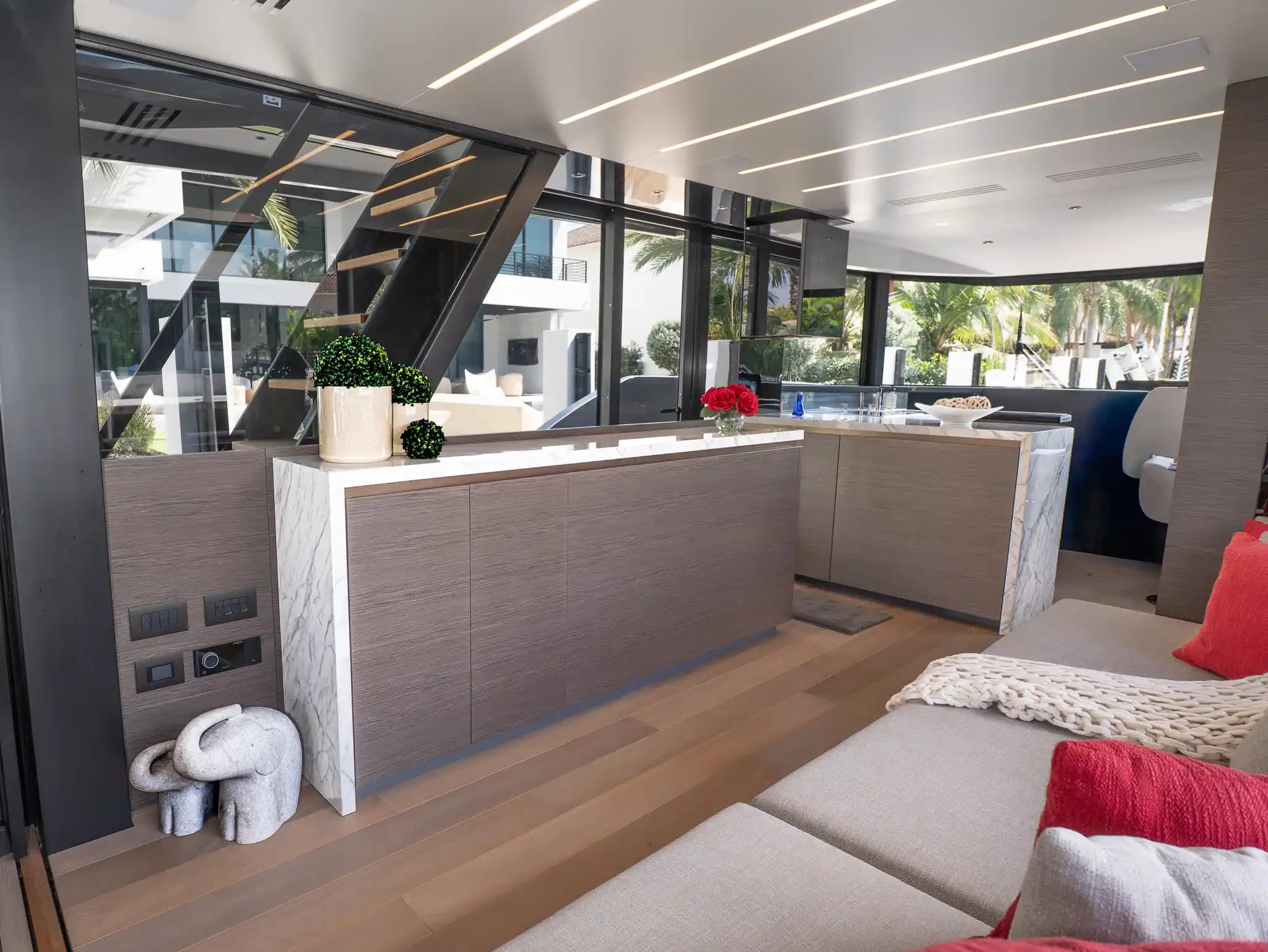 Explorer Yacht EX62 à vendre
