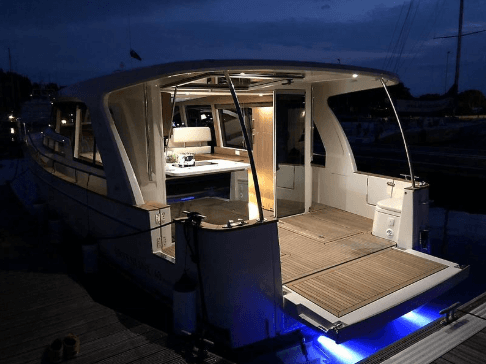 2021 Greenline Yachts 40 Hybrid Sold in Fort Lauderdale, Florida Explorer Yachts 4