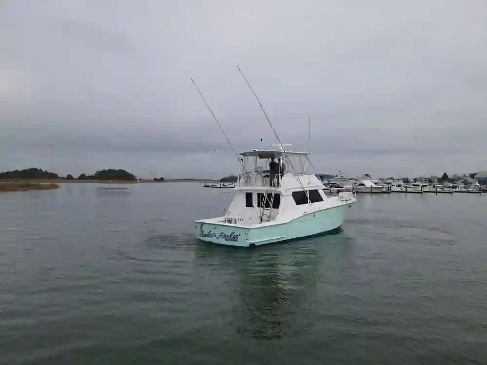 Hatteras 52 Convertible for Sale