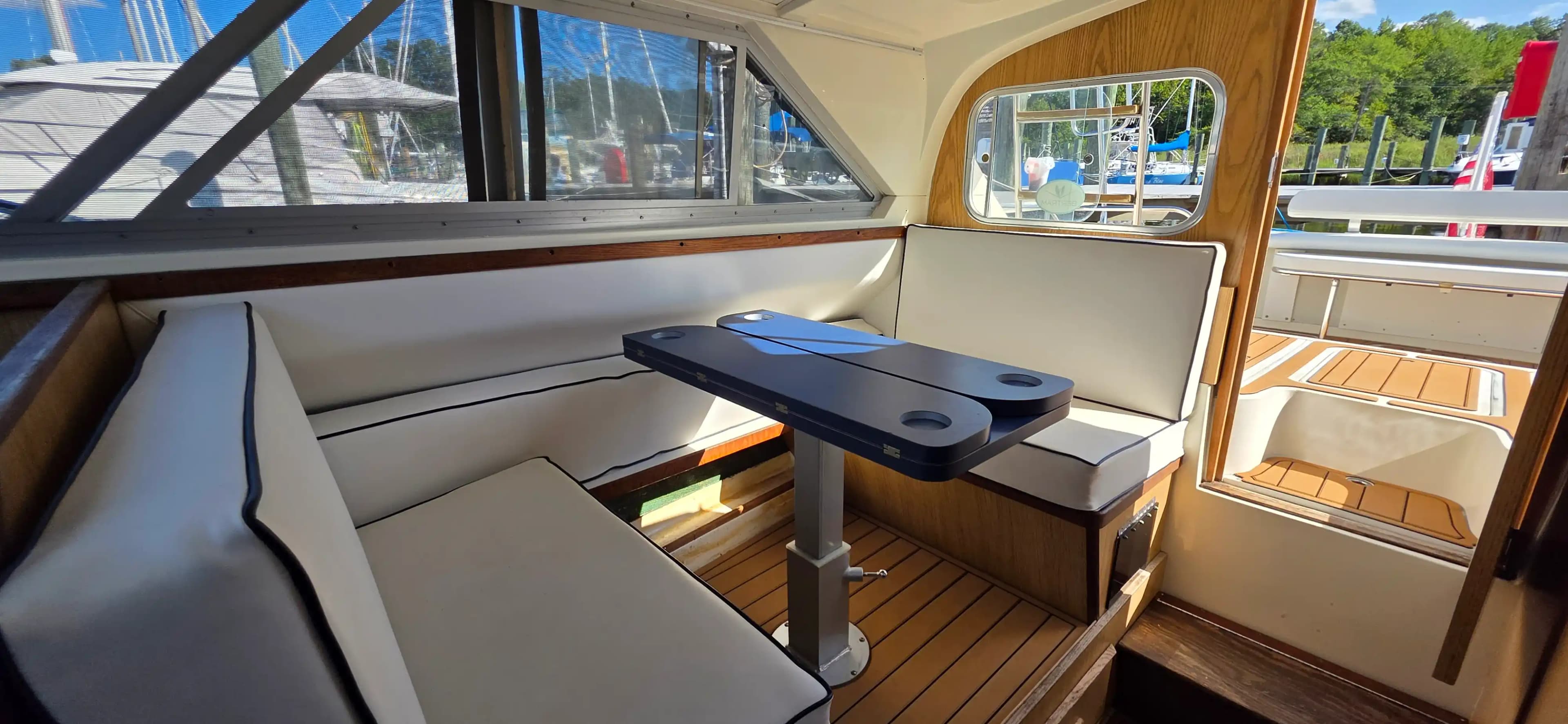 Bertram 28 Flybridge zum Verkauf