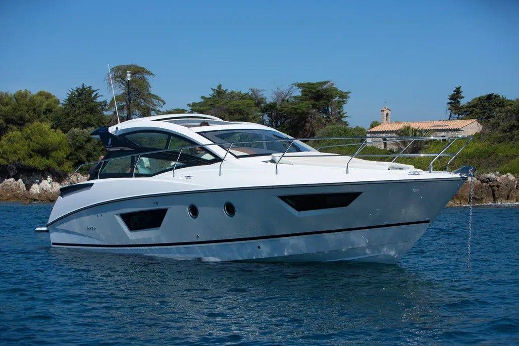 Beneteau Gran Turismo 40 For Sale