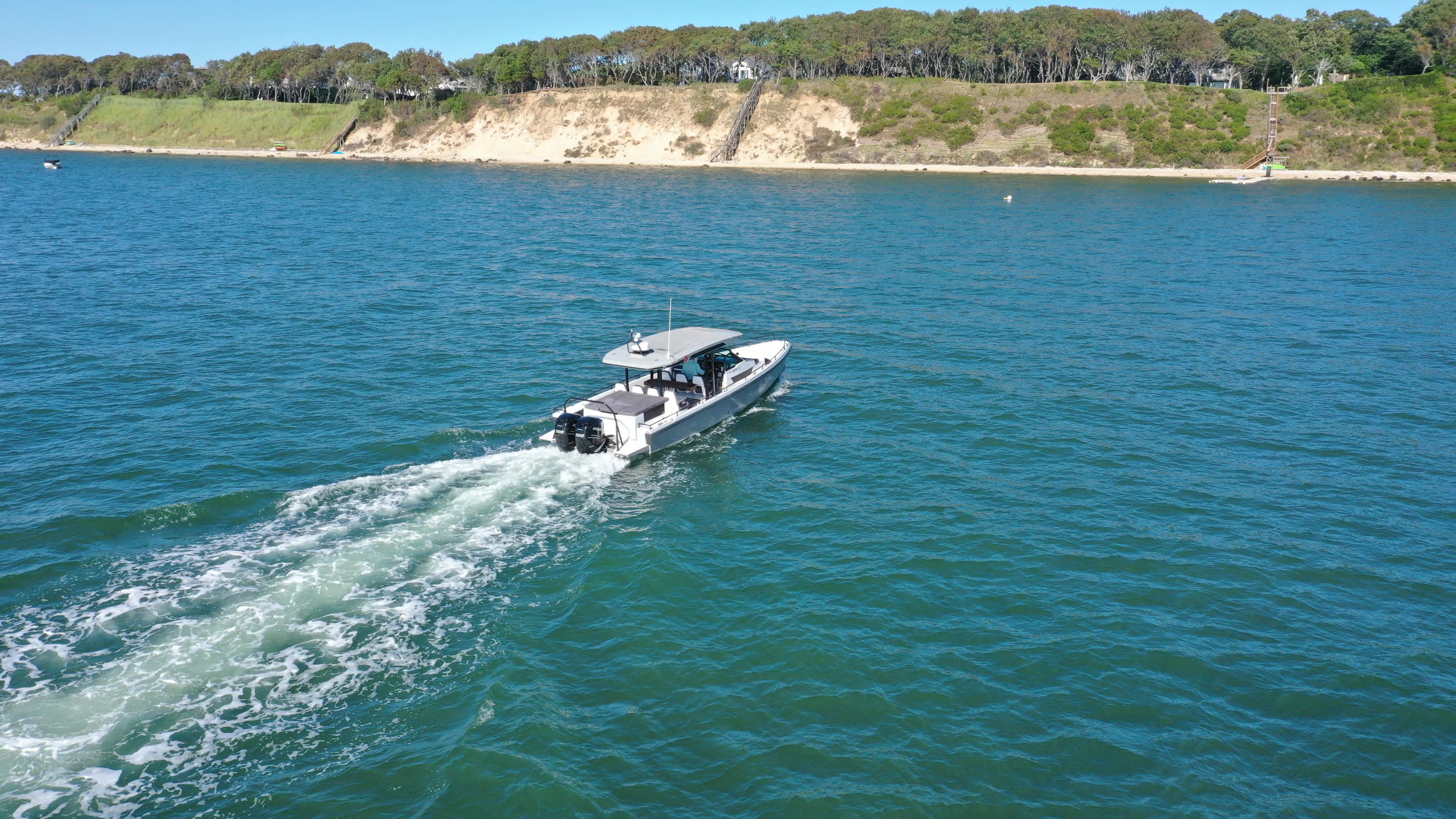 2022 Axopar 28 XC Venduto a Sag Harbor, New York Cuddy Cabin 3