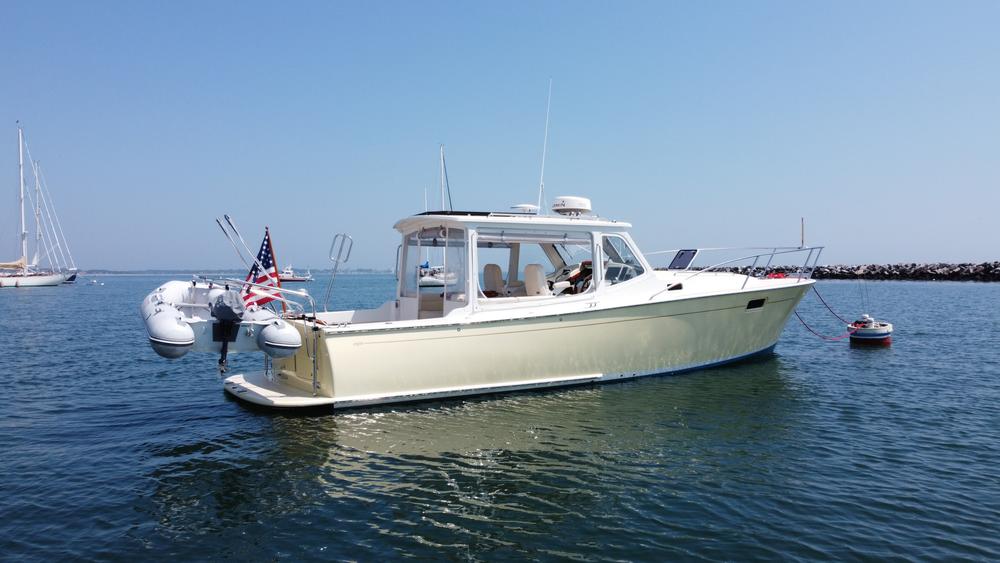 2006 MJM Yachts 34Z