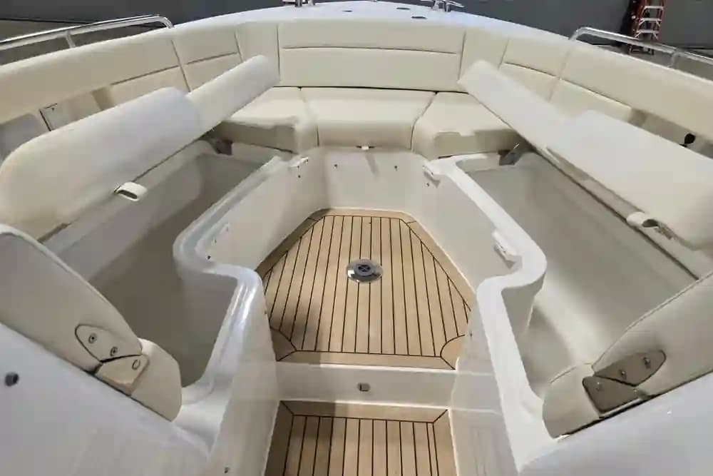 MJM Yachts 3 for Sale